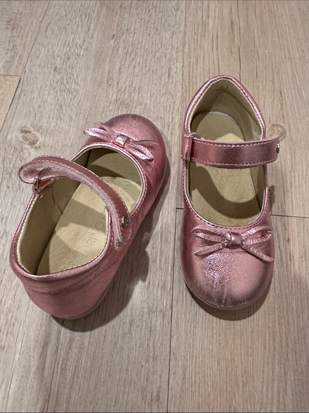 Naturino Metallic Rose Pink Mary Jane Shoes with Bow